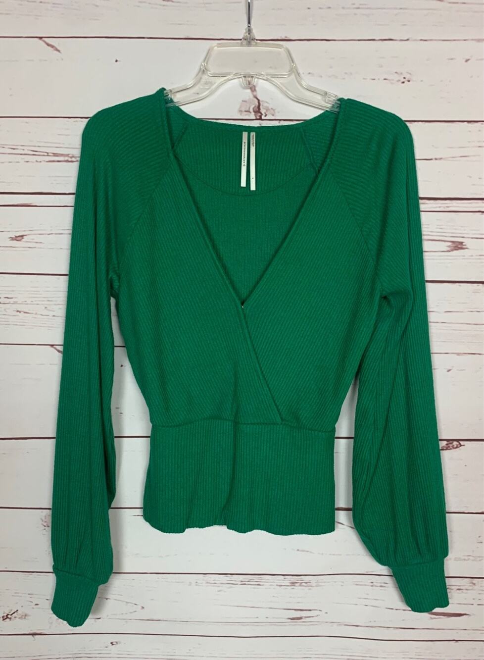 By Anthropologie Women's S Small Green Ribbed Surplice Balloon Sleeve Soft Top
